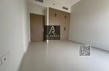 Apartment - 3 Bedrooms - 3 Bathrooms for rent in Al Jurf 2 - Al Jurf - Ajman Downtown - Ajman
