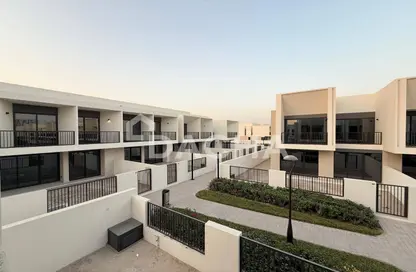 تاون هاوس - 4 غرف نوم - 4 حمامات للايجار في مها تون هوسيس - تاون سكوير - دبي