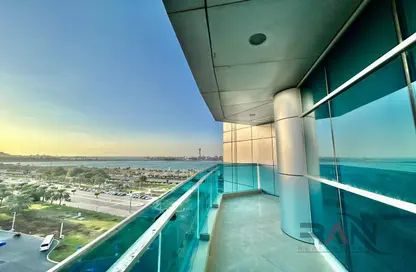 Apartment - 4 Bedrooms - 5 Bathrooms for rent in Al Sahel Tower 2 - Al Sahel Towers - Corniche Road - Abu Dhabi