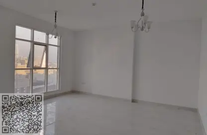 شقة - 2 غرف نوم - 2 حمامات للايجار في برج الكورنيش - طريق كورنيش عجمان - عجمان