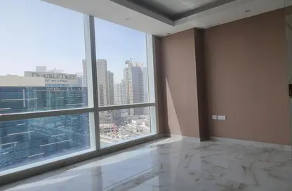 Office Space - Studio for rent in Tamani Art Tower - Business Bay - Dubai