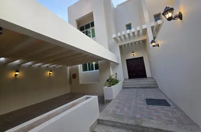 Villa - 6 Bedrooms - 7+ Bathrooms for rent in Delma Street - Al Mushrif - Abu Dhabi
