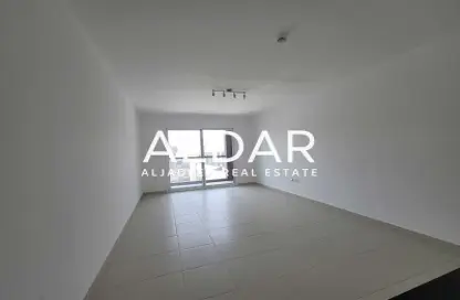 Apartment - 2 Bedrooms for rent in Oxford Building - Jumeirah Village Circle - Dubai