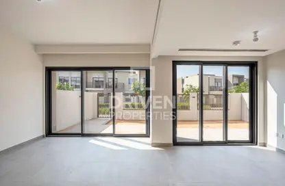 تاون هاوس - 4 غرف نوم - 4 حمامات للبيع في لا فيوليتا 1 - لا فيوليتا - فيلا نوفا - دبي لاند - دبي