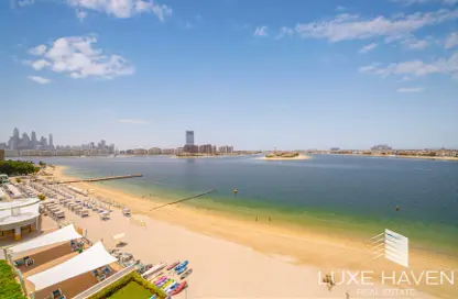 Apartment - 2 Bedrooms - 3 Bathrooms for sale in Royal Bay - Palm Jumeirah - Dubai