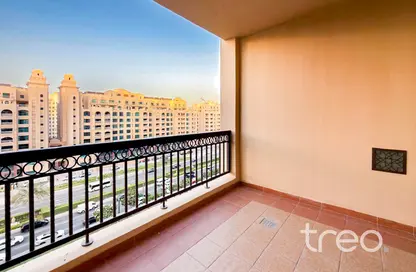 Apartment - 1 Bedroom - 2 Bathrooms for rent in The Residences North - Palm Jumeirah - Dubai