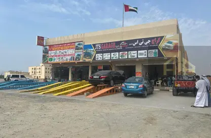 عمارة بالكامل - استوديو - 6 حمامات للبيع في الجرف الصناعية 2 - الجرف الصناعية - عجمان