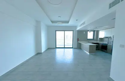 شقة - غرفة نوم - 2 حمامات للايجار في الفا جرين تاور - قرية الجميرا سركل - دبي