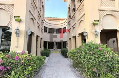 Villa - 6 Bedrooms - 6 Bathrooms for rent in Signature Villas Frond C - Signature Villas - Palm Jumeirah - Dubai