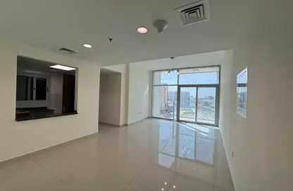 Apartment - 2 Bedrooms - 3 Bathrooms for rent in Alza 11 - Dubai Land - Dubai