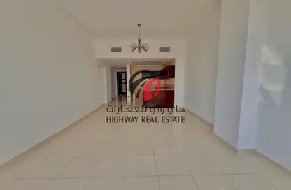 Apartment - 2 Bedrooms - 3 Bathrooms for rent in Al Rabia Tower - Majan - Dubai Land - Dubai