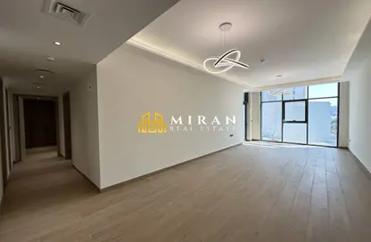 شقة - 2 غرف نوم - 3 حمامات للايجار في ويست فيو جاردن - قرية الجميرا سركل - دبي