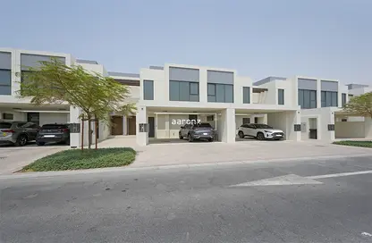 Townhouse - 3 Bedrooms - 4 Bathrooms for rent in Shams Townhouses - Town Square - Dubai