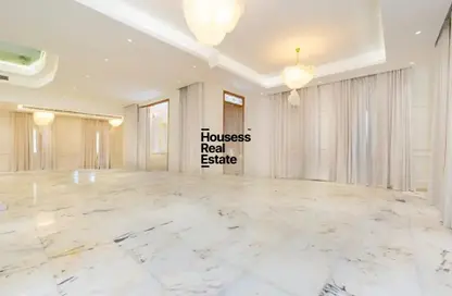 Villa - 7+ Bedrooms - 7+ Bathrooms for rent in Al Quoz 2 - Al Quoz - Dubai