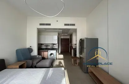 Apartment - 1 Bathroom for rent in Azizi Star - Al Furjan - Dubai