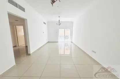 Apartment - 2 Bedrooms - 3 Bathrooms for rent in Muwaileh 29 Building - Muwaileh - Sharjah