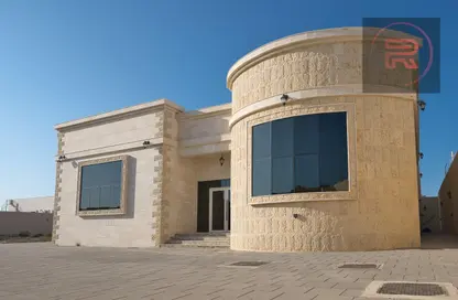 Villa - 5 Bedrooms - 6 Bathrooms for rent in Al Riffa - Ras Al Khaimah