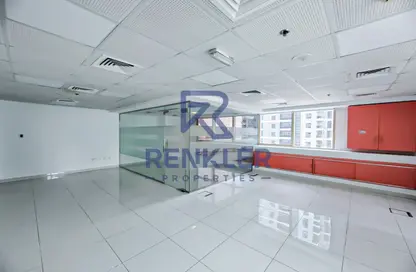 Office Space - Studio - 1 Bathroom for rent in Fortune Executive - JLT Cluster T - Jumeirah Lake Towers - Dubai