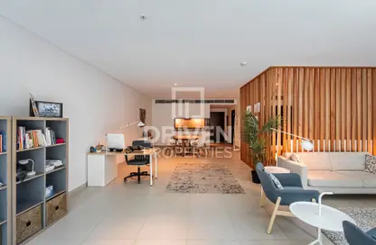 Apartment - Studio - 1 Bathroom for rent in Aurora Tower - Marina Promenade - Dubai Marina - Dubai