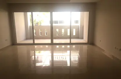 شقة - 2 غرف نوم - 4 حمامات للايجار في سنتوريون رزدنسز - مجمع دبي للإستثمار - دبي