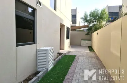 Townhouse - 3 Bedrooms - 5 Bathrooms for rent in Aurum Villas - Odora - Damac Hills 2 - Dubai