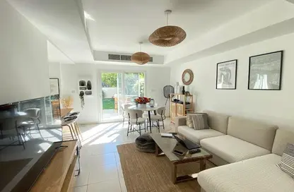 Villa - 2 Bedrooms - 2 Bathrooms for sale in Springs 7 - The Springs - Dubai