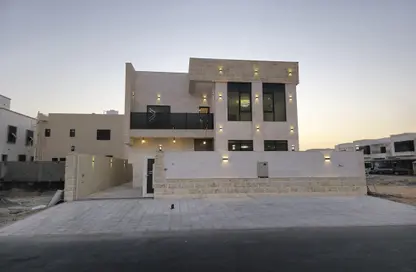 Villa - 5 Bedrooms - 7 Bathrooms for sale in Al Yasmeen 1 - Al Yasmeen - Ajman
