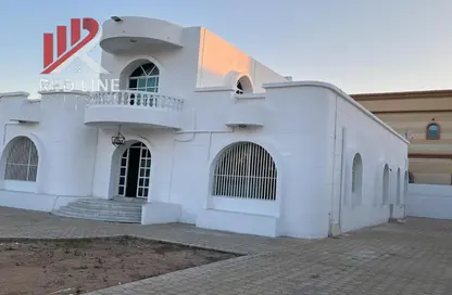 فيلا - 4 غرف نوم - 6 حمامات للبيع في الفلج - ضاحية الرقة - الشارقة