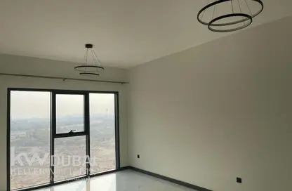 شقة - 2 غرف نوم - 3 حمامات للايجار في برج روكان B - برج روكان - روكان - دبي لاند - دبي