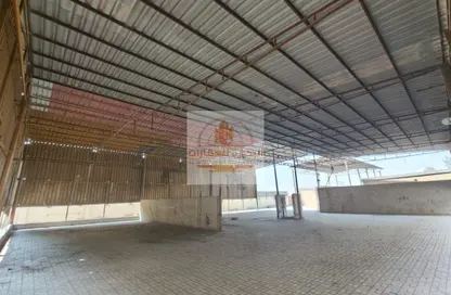 Factory - Studio - 3 Bathrooms for rent in Al Sajaa Industrial - Al Sajaa - Sharjah