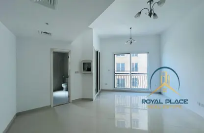 شقة - 1 حمام للايجار في بناية المنارة - مجمع دبي للإستثمار - دبي