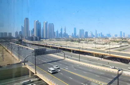 Office Space - Studio - 1 Bathroom for rent in Crystal Tower - Business Bay - Dubai