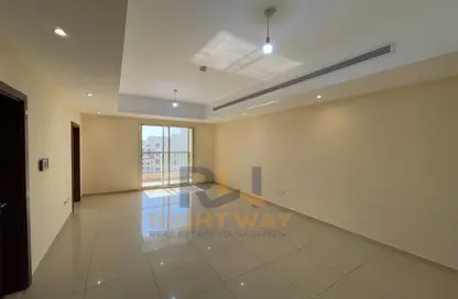 Empty Room image for: Apartment - 1 Bedroom - 2 Bathrooms for rent in Bawabat Al Sharq - Baniyas East - Baniyas - Abu Dhabi, Image 1
