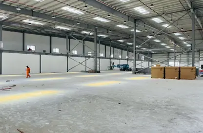 Warehouse - Studio - 1 Bathroom for rent in Umm Al Thuoob - Umm Al Quwain