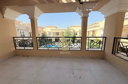 فيلا - 5 غرف نوم - 5 حمامات للايجار في فلل الجميرا 1 - جميرا 1 - الجميرا - دبي