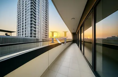 Apartment - 2 Bedrooms - 3 Bathrooms for rent in The Waves Residences - Mankhool - Bur Dubai - Dubai