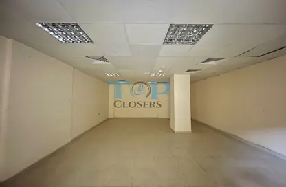 Warehouse - Studio - 1 Bathroom for rent in Al Niyadat - Al Ain
