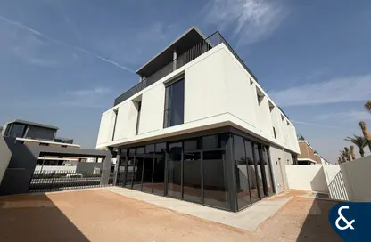 Villa - 4 Bedrooms - 4 Bathrooms for rent in Jumeirah Village Circle - Dubai