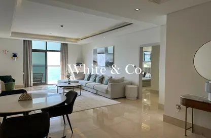 Apartment - 2 Bedrooms - 2 Bathrooms for rent in The 8 - The Crescent - Palm Jumeirah - Dubai