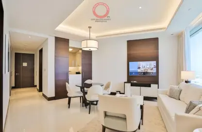 شقة - غرفة نوم - 2 حمامات للايجار في فندق العنوان- سكاي فيو 2 - أبراج العنوان سكاي فيو - وسط مدينة دبي - دبي