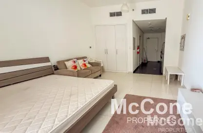 Apartment - Studio - 1 Bathroom for rent in Golf Promenade 3B - Golf Promenade - DAMAC Hills - Dubai