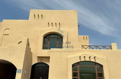 Villa - 5 Bedrooms - 4 Bathrooms for rent in Sas Al Nakheel Village - Sas Al Nakheel - Abu Dhabi