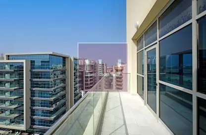 Balcony image for: Apartment - 1 Bathroom for rent in P2096 - Al Zeina - Al Raha Beach - Abu Dhabi, Image 1