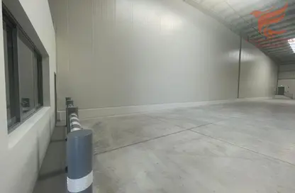 مجمعات للإيجار - استوديو - 4 حمامات للايجار في المجمع الصناعي - المنطقة التجارية الحرة في رأس الخيمة - رأس الخيمة