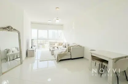 Apartment - 1 Bedroom - 2 Bathrooms for sale in Carson B - Carson - DAMAC Hills - Dubai