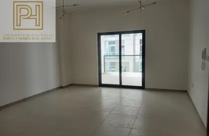 Apartment - 2 Bedrooms - 2 Bathrooms for rent in Binghatti Point - Dubai Silicon Oasis - Dubai