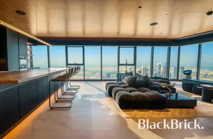 Apartment - 2 Bedrooms - 3 Bathrooms for sale in Damac Heights - Dubai Marina - Dubai