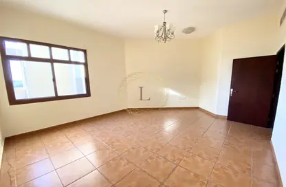 شقة - 2 غرف نوم - 3 حمامات للايجار في بيدا بن عمار - اشارج - العين