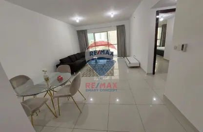 شقة - غرفة نوم - 2 حمامات للايجار في مارينا بلو - مارينا سكوير - جزيرة الريم - أبوظبي