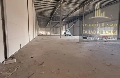 مستودع - استوديو - 1 حمام للايجار في أم الثعوب - أم القيوين